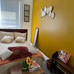 Urban Retreat Oakland Pittsburgh